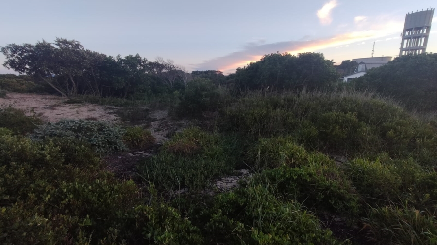 Commercial Property for Sale in Paradise Beach Eastern Cape